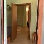 Stamopolu Klubnika 아파트